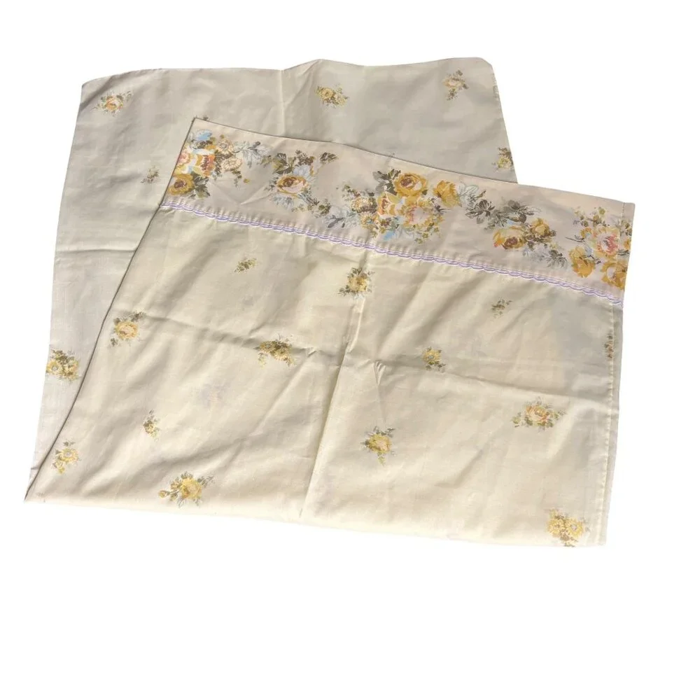 Vintage King Size Pillowcase Perma Prest Floral Yellow White Cotton Poly Blend